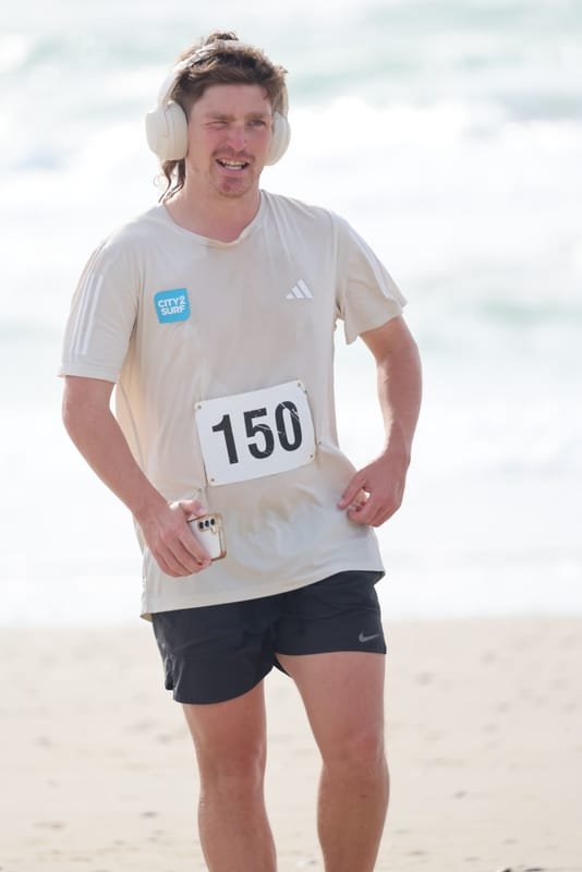 Ballina Athletics Club members at Shelly Beach