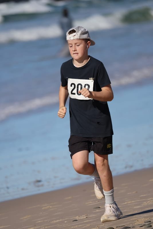 Ballina Athletics Club members at Shelly Beach